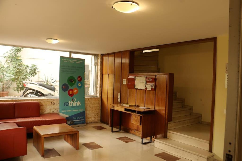 דירות אתונה Glyfada Path Of Poets מראה חיצוני תמונה